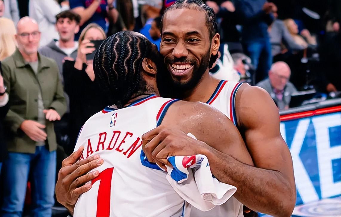 赏金女王模拟器-联盟第一！倒数第五！快船数据狂跌的罪魁祸首，是场均15+10的他