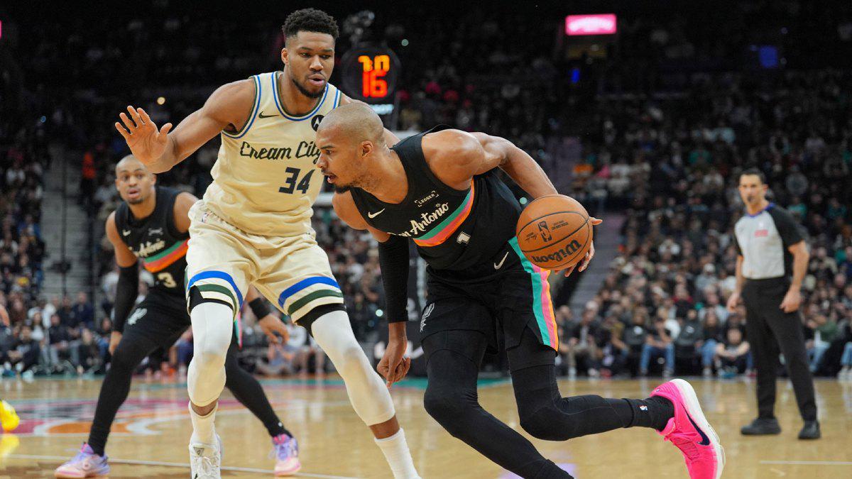 赏金女王模拟器-赞不绝口，马刺队文班亚马获得扬尼斯·阿德托昆博的高度赞扬