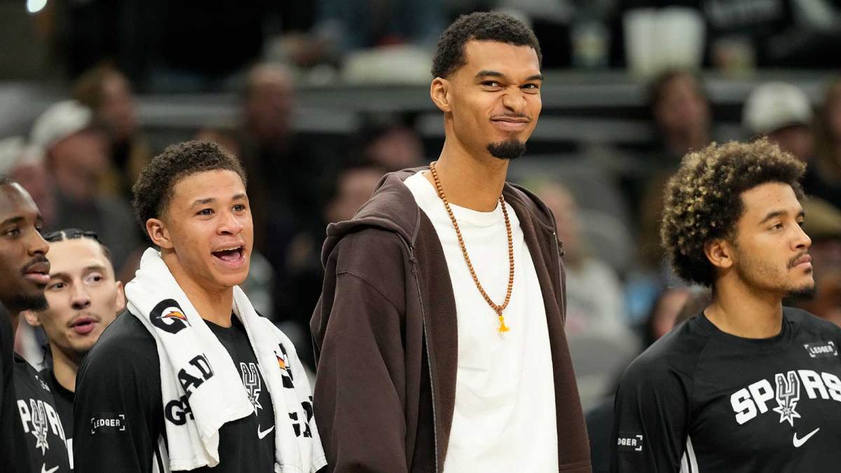 赏金女王试玩-搞笑，文班亚马的马刺队友宣布，他的目标是成为世界第二防守球员